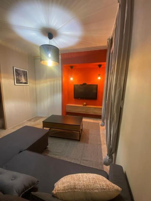 Loft Pied De Coline Au Calme Apartment Ginasservis Exterior photo